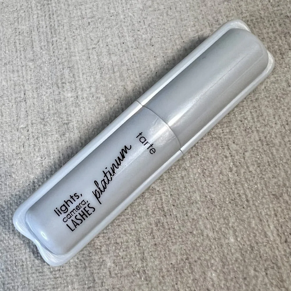 ❤️3 for $25❤️ tarte Lights, Camera, Lashes Platinum Volumizing Mascara mini